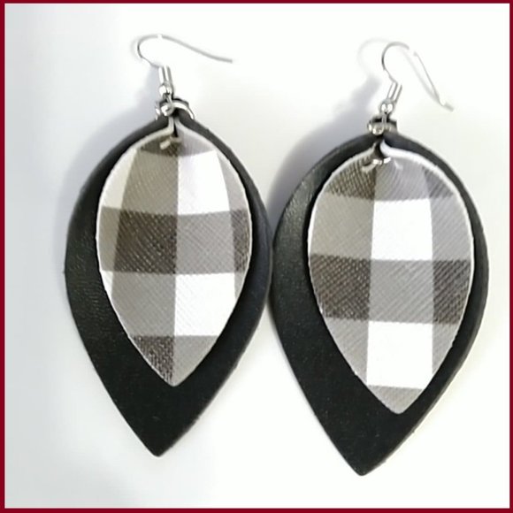 🌲3/$25🌲 - Picture 2 of 3